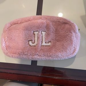 Stoney clover cozy collection